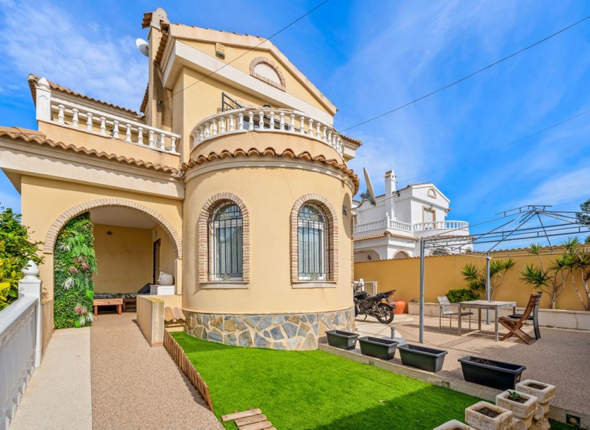 A Vendre - Villa - Campoamor