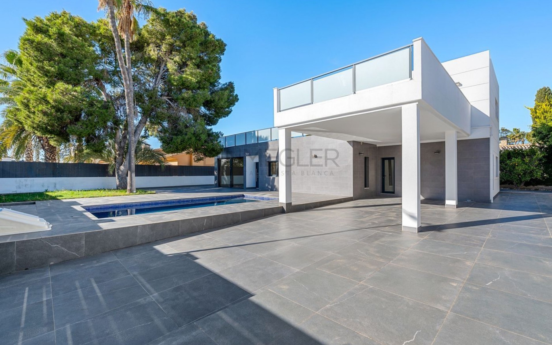 A Vendre - Villa - Campoamor