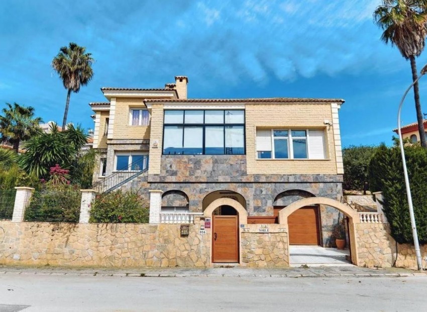 A Vendre - Villa - Campoamor