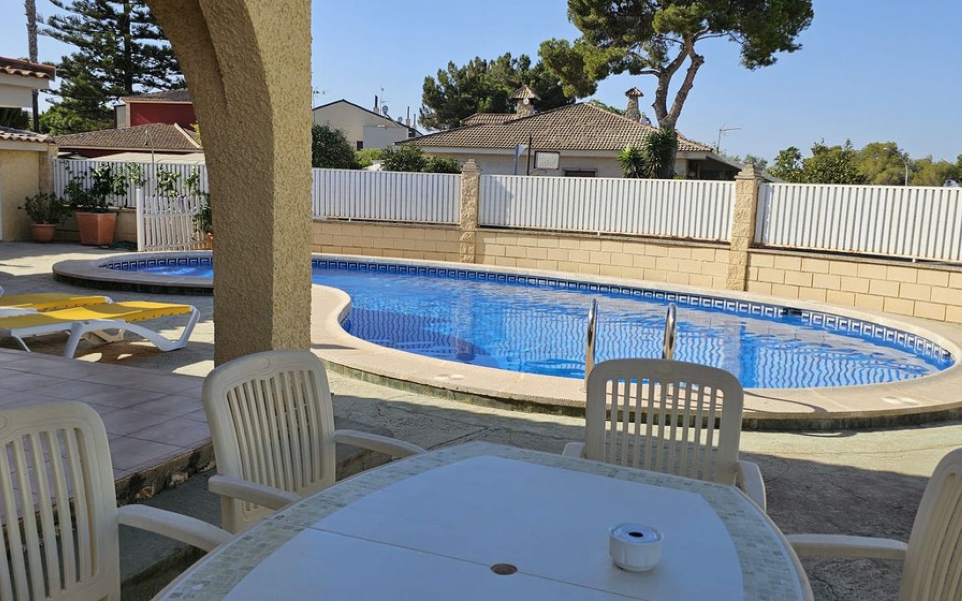 A Vendre - Villa - Campoamor