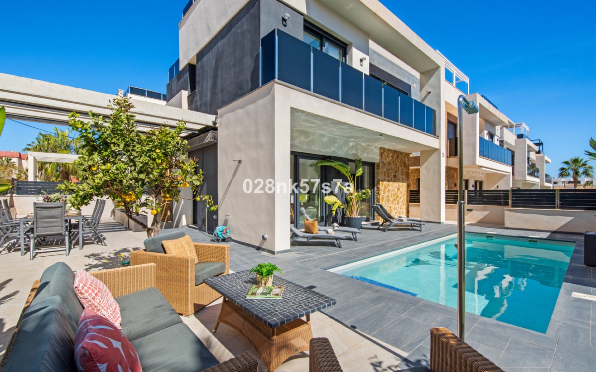 A Vendre - Villa - Campoamor