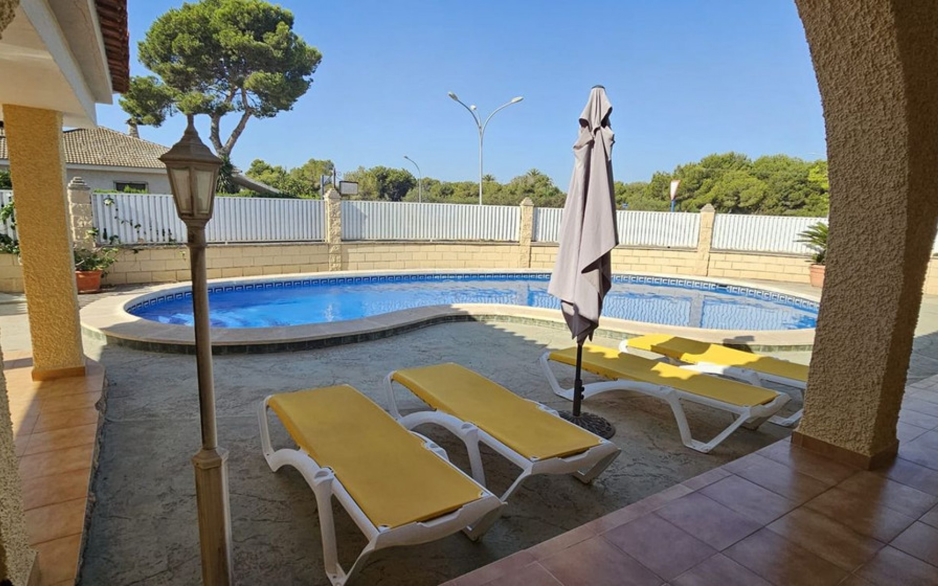 A Vendre - Villa - Campoamor