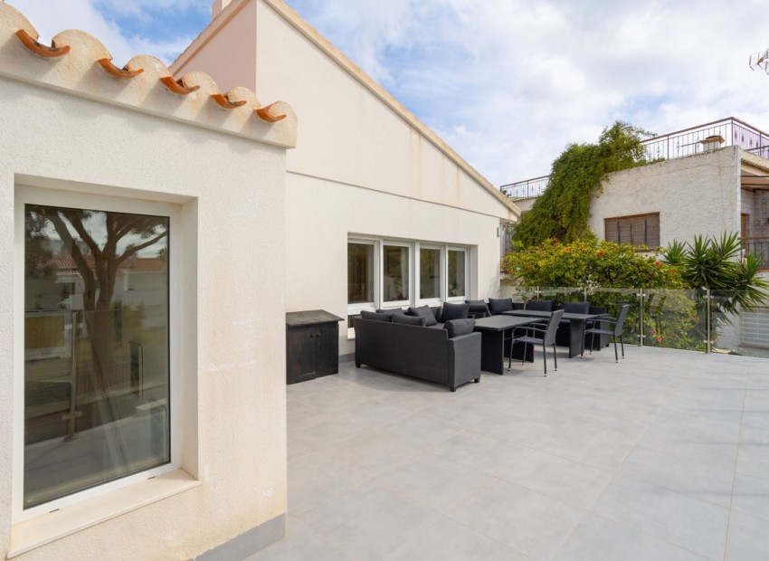 A Vendre - Villa - Campoamor