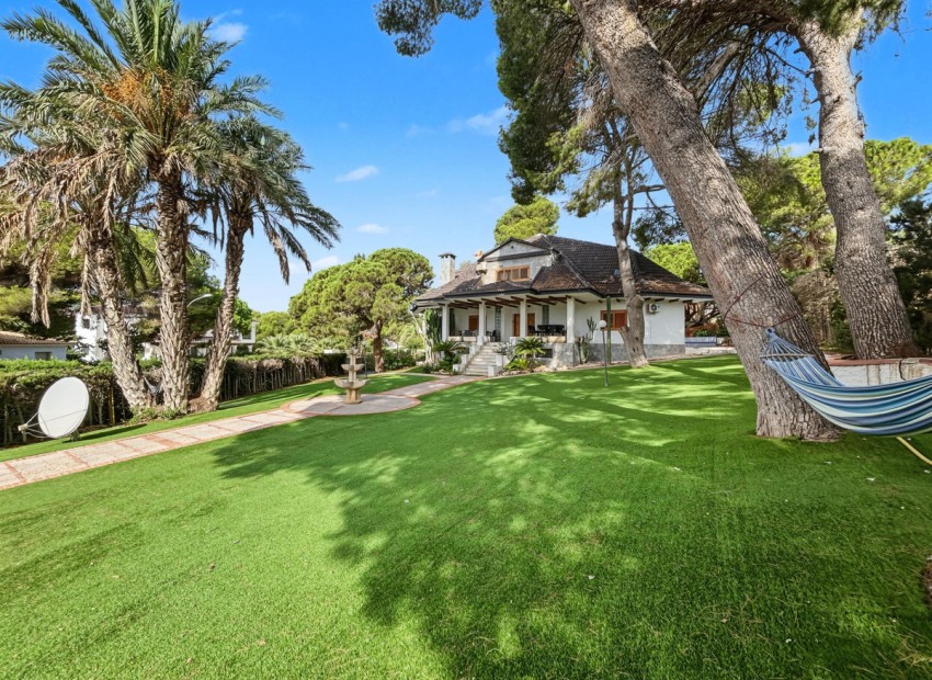 A Vendre - Villa - Campoamor