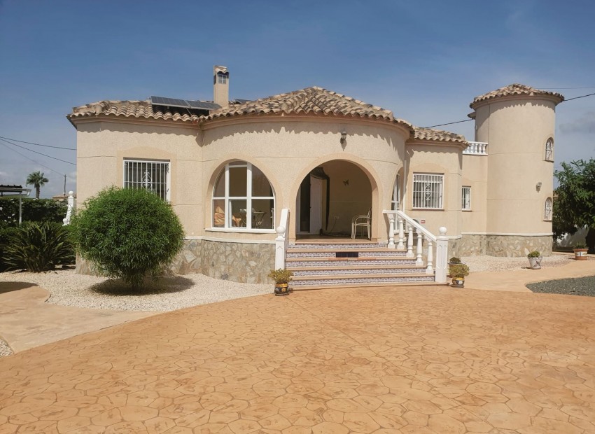 A Vendre - Villa - Catral