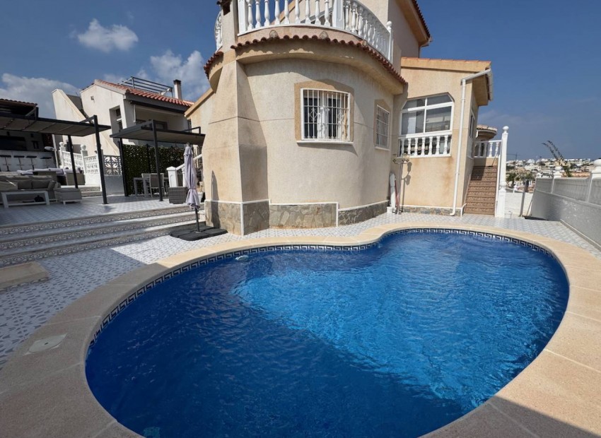 A Vendre - Villa - Ciudad Quesada - La  Marquesa Golf