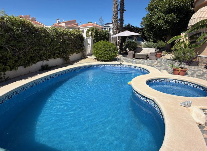A Vendre - Villa - Ciudad Quesada - Lo Pepin