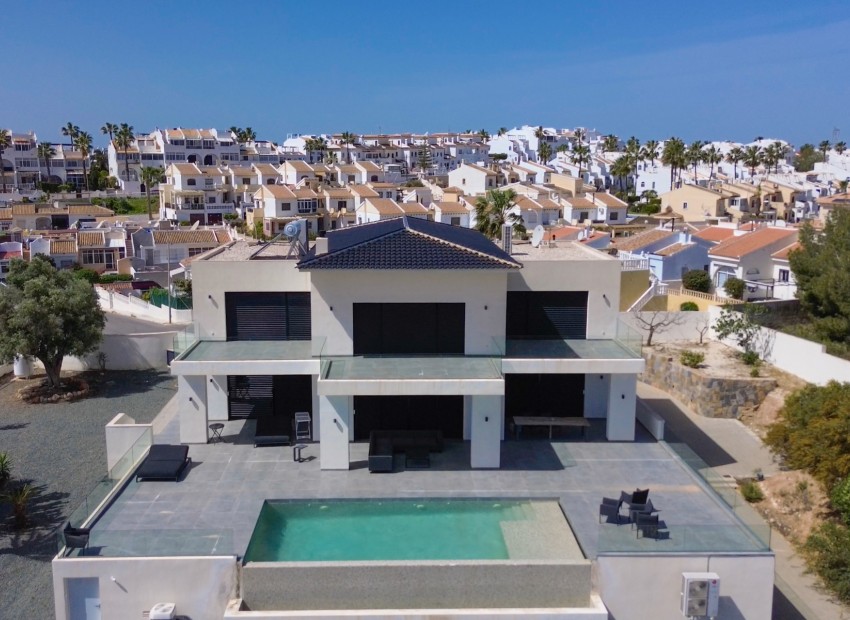 A Vendre - Villa - Ciudad Quesada - Town Center