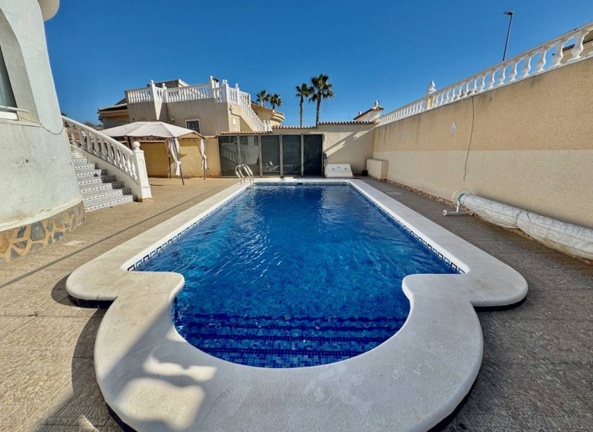 A Vendre - Villa - Ciudad Quesada