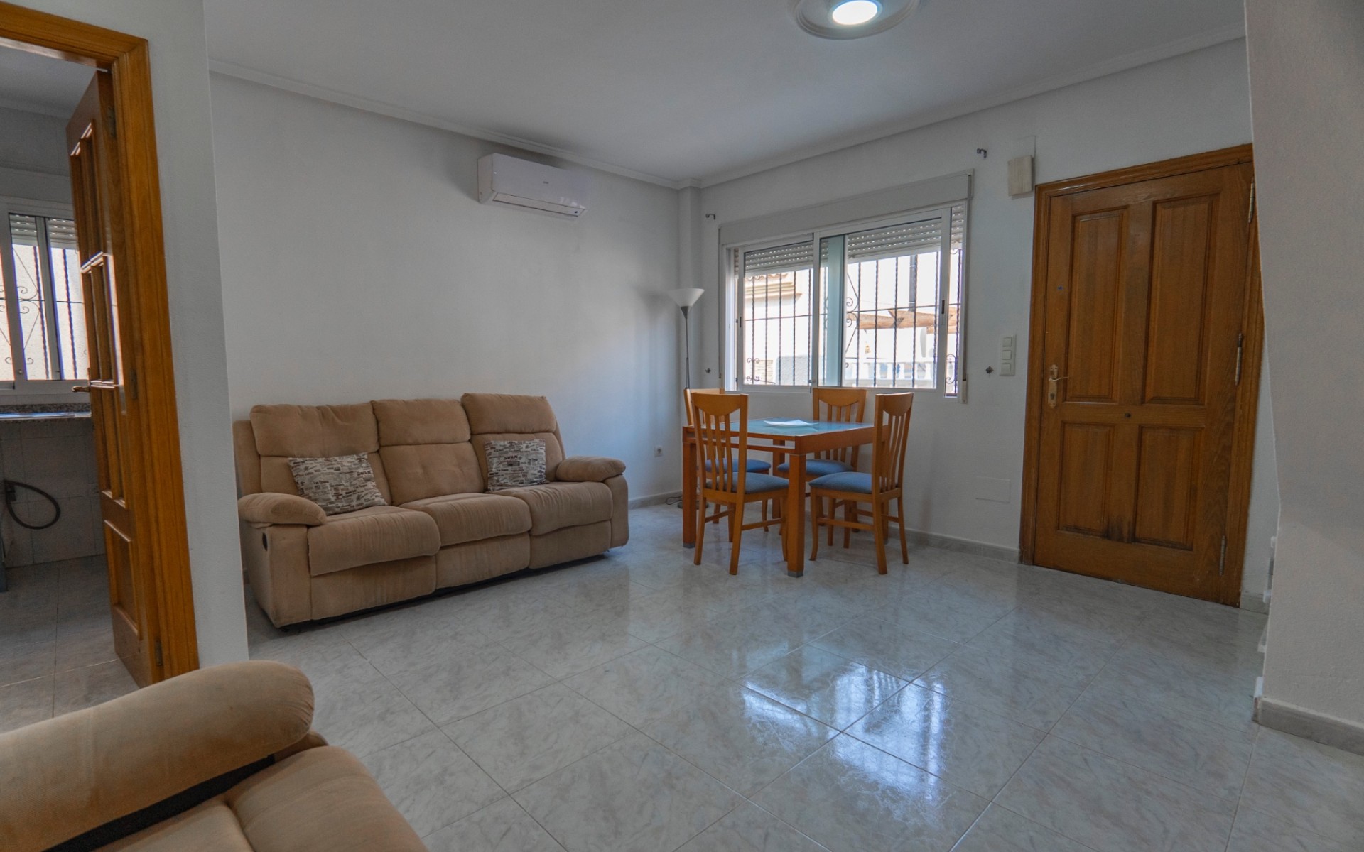 A Vendre - Villa - Ciudad Quesada