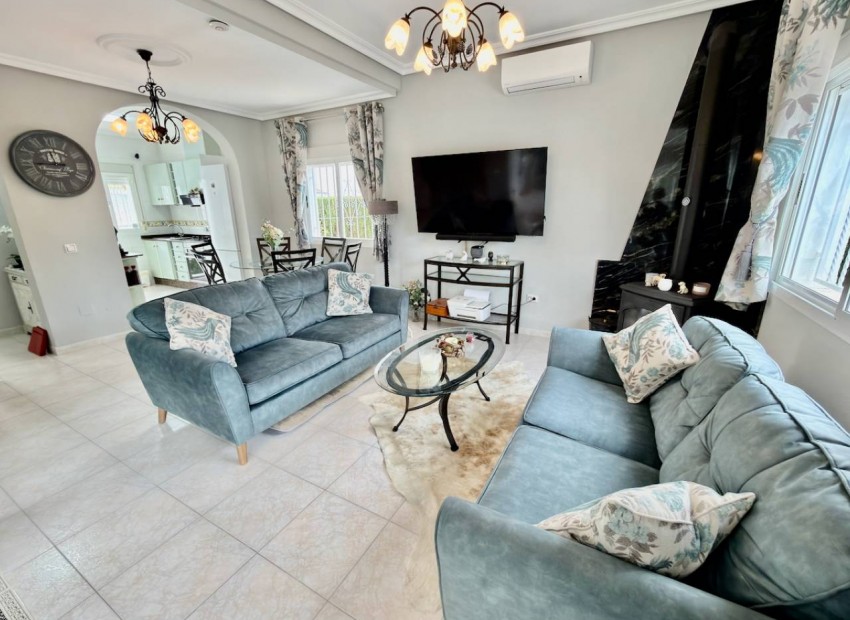 A Vendre - Villa - Ciudad Quesada