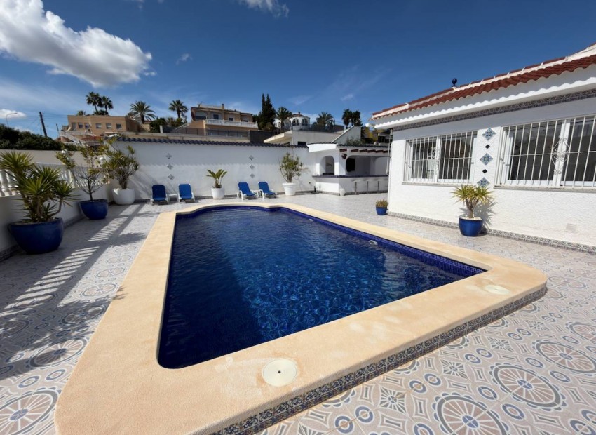 A Vendre - Villa - Ciudad Quesada