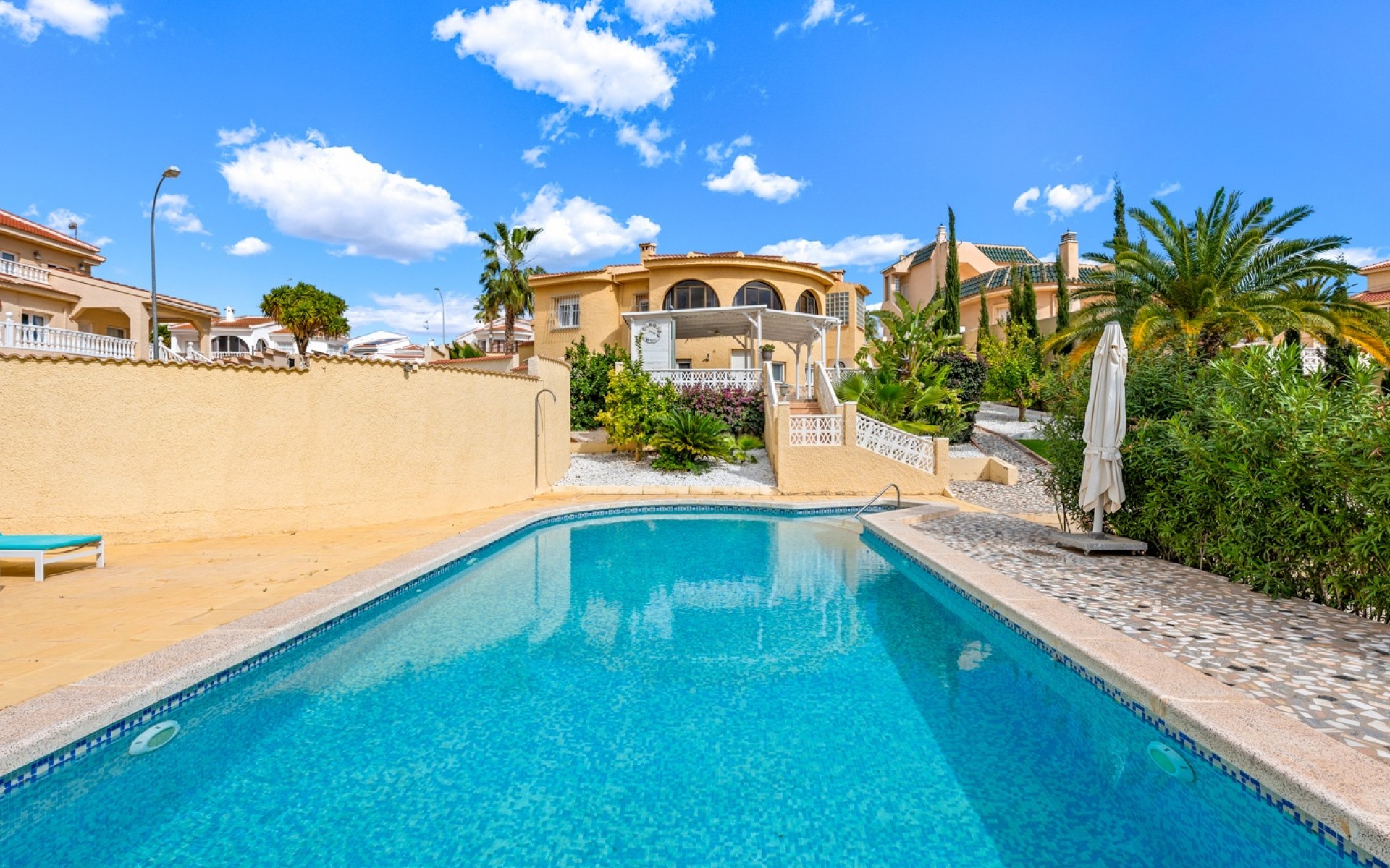 A Vendre - Villa - Ciudad Quesada