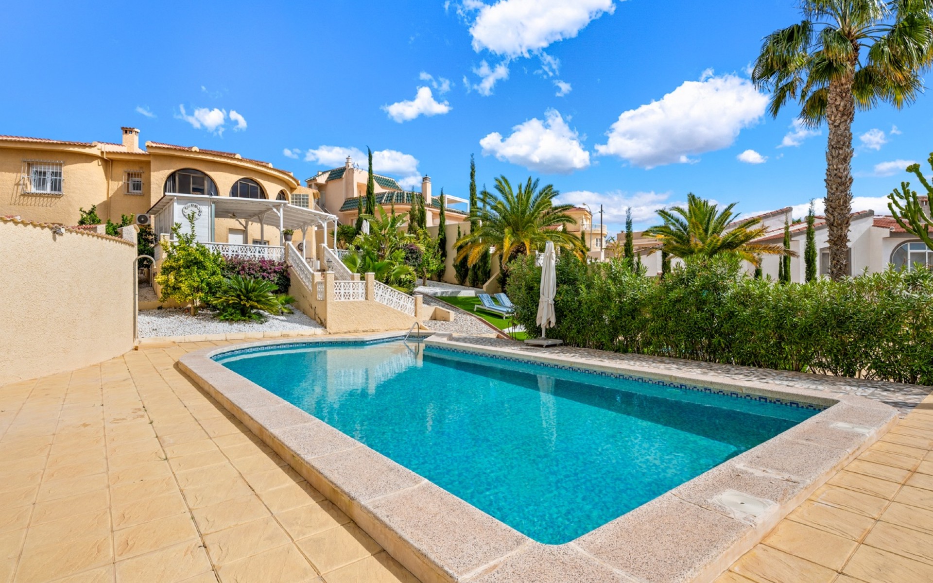 A Vendre - Villa - Ciudad Quesada