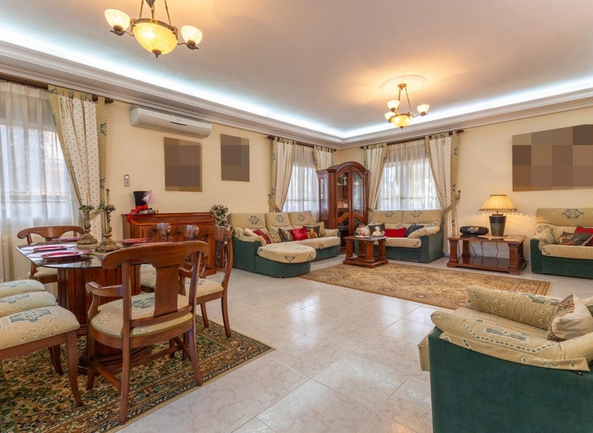 A Vendre - Villa - Ciudad Quesada