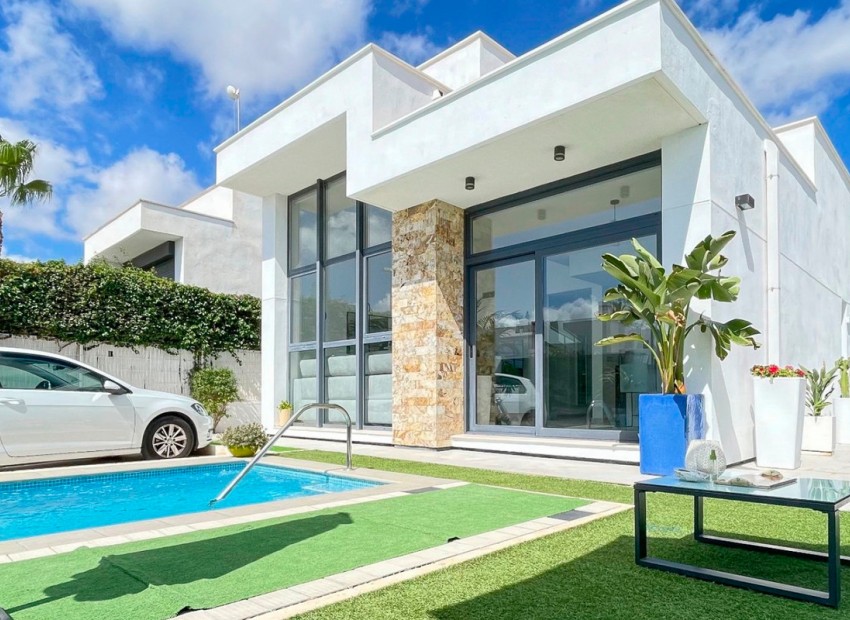 A Vendre - Villa - Ciudad Quesada