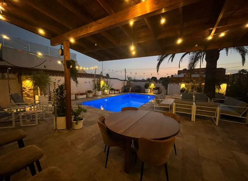 A Vendre - Villa - Ciudad Quesada