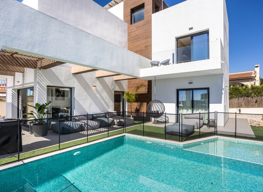 A Vendre - Villa - Ciudad Quesada