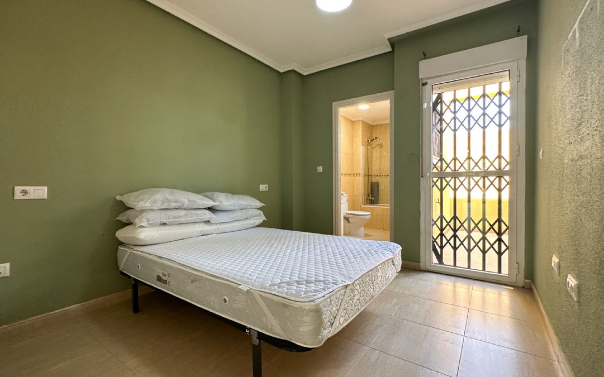 A Vendre - Villa - Daya Nueva - Daya Nueva Centro