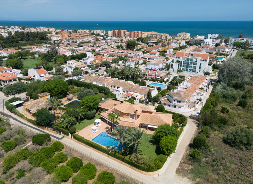 A Vendre - Villa - Dénia - Denia Centro