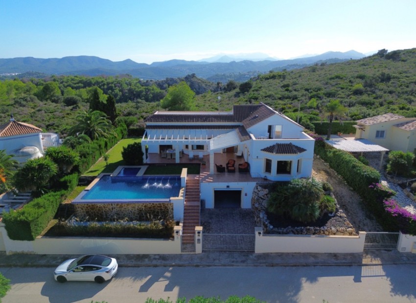 A Vendre - Villa - Dénia - Denia Centro
