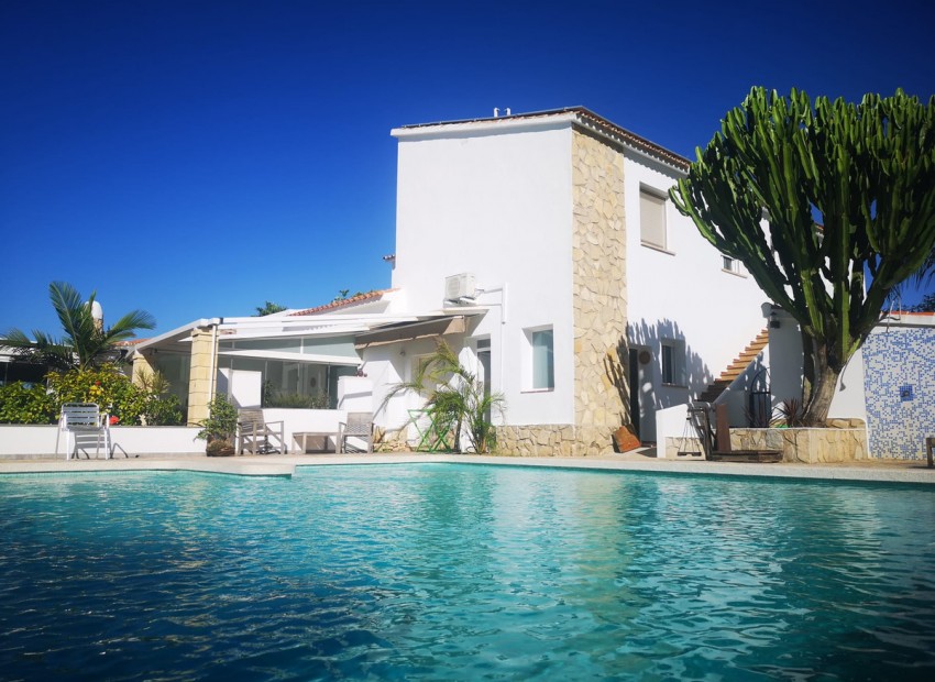 A Vendre - Villa - Dénia - Denia Centro