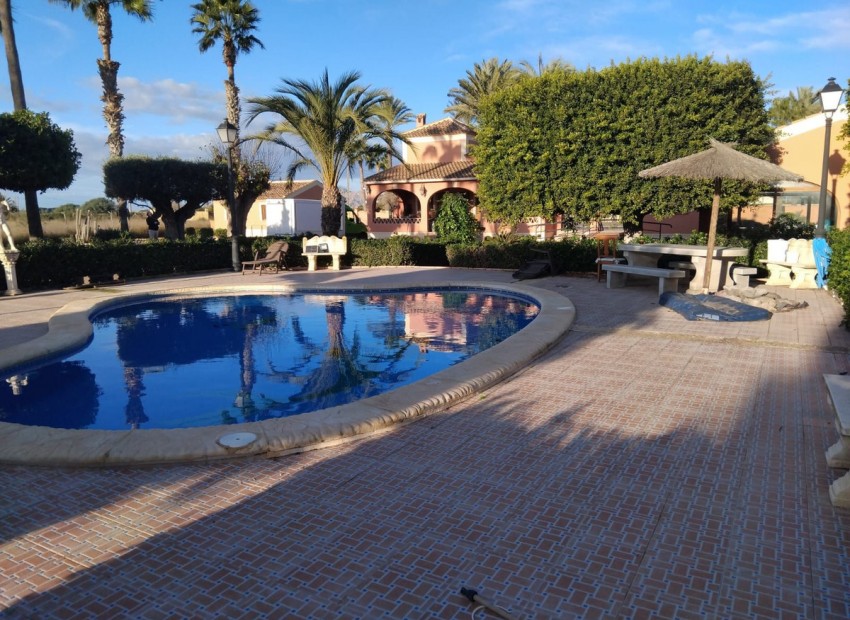 A Vendre - Villa - Dolores - Dolores Centro