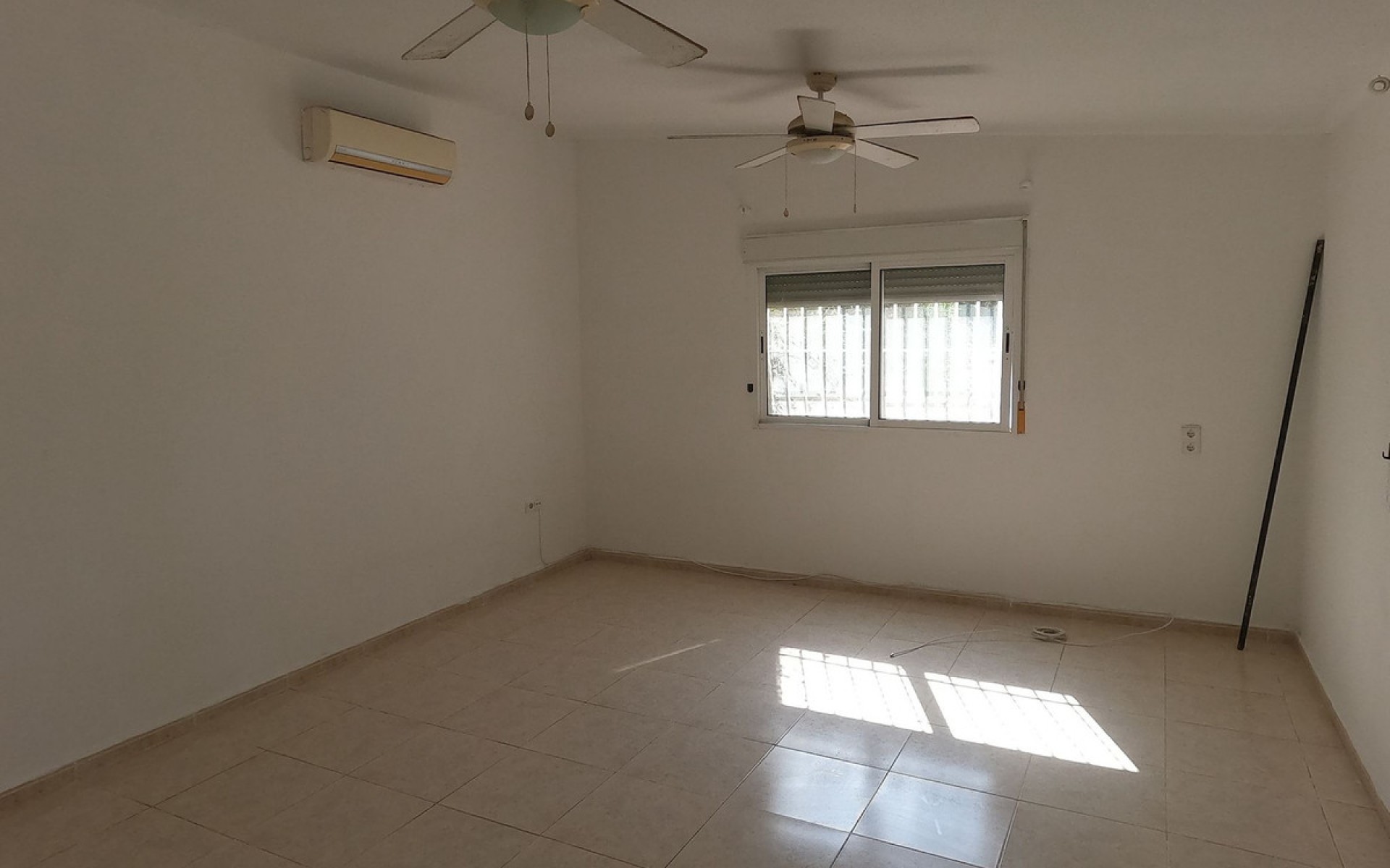A Vendre - Villa - Dolores - Dolores Centro