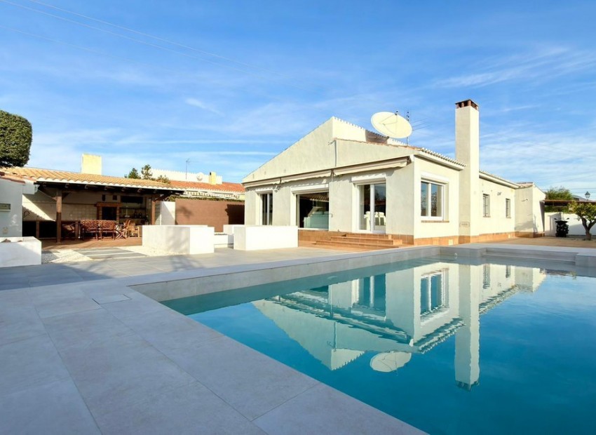 A Vendre - Villa - El Campello - El Campello 