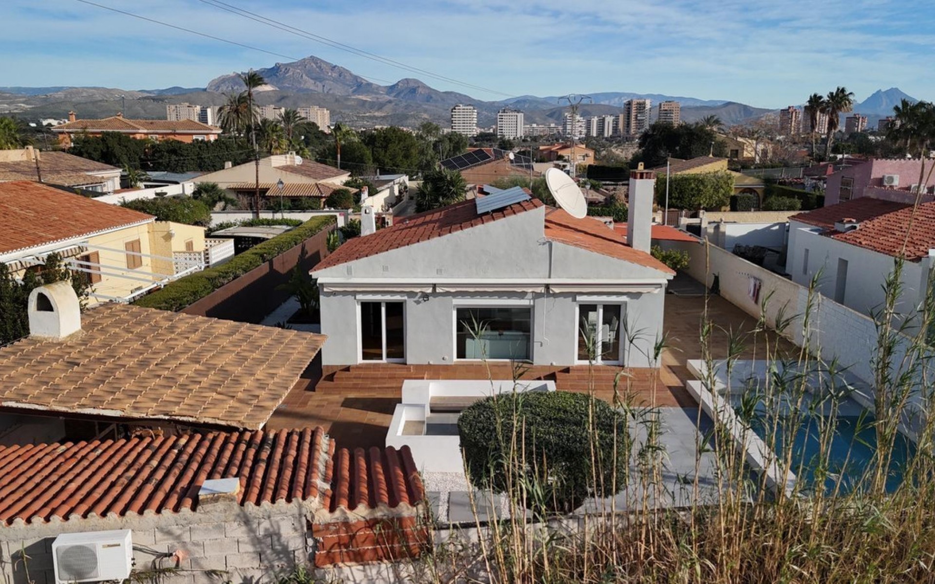 A Vendre - Villa - El Campello - El Campello 