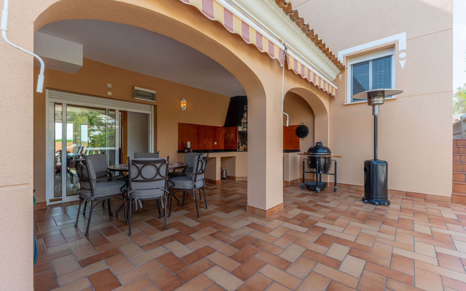 A Vendre - Villa - El Campello - El Campello 