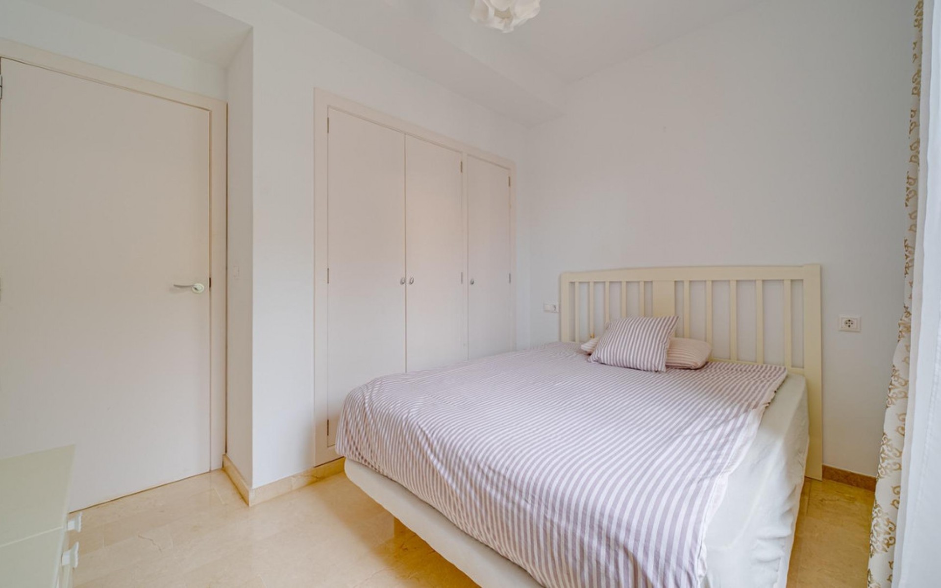 A Vendre - Villa - Finestrat