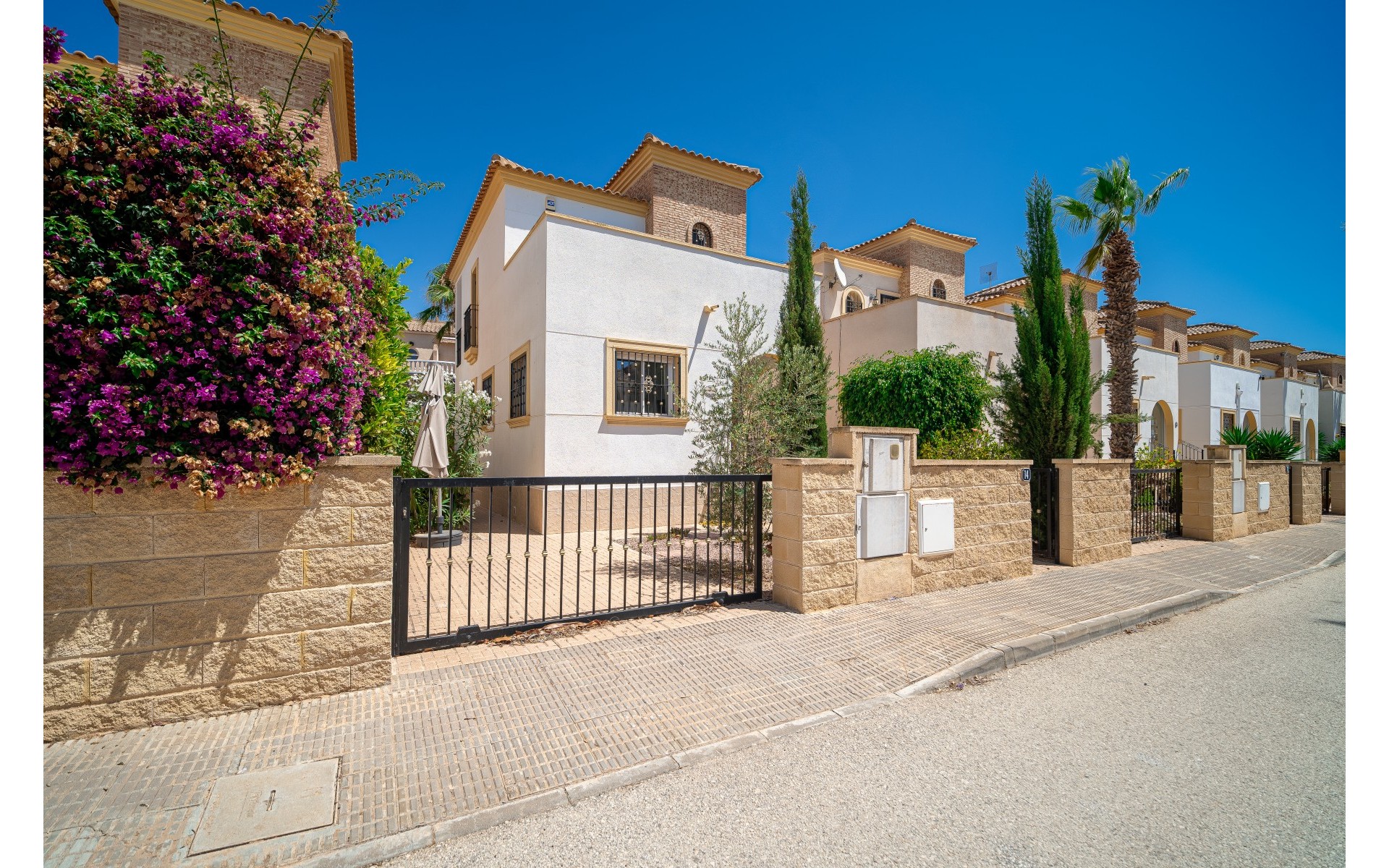 A Vendre - Villa - Guardamar Del Segura - El Raso