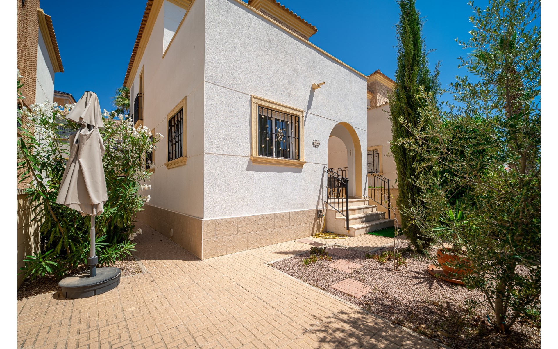 A Vendre - Villa - Guardamar Del Segura - El Raso