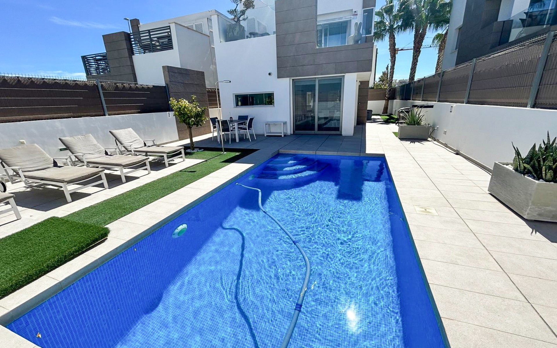 A Vendre - Villa - Guardamar Del Segura - El Raso