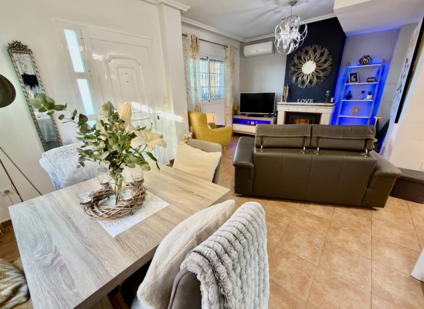 A Vendre - Villa - Guardamar Del Segura - El Raso