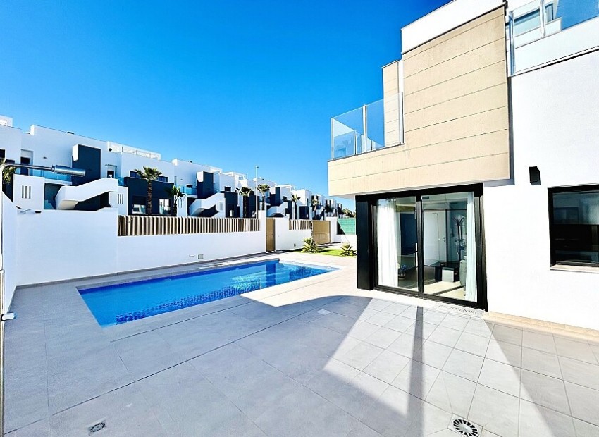 A Vendre - Villa - Guardamar Del Segura - El Raso