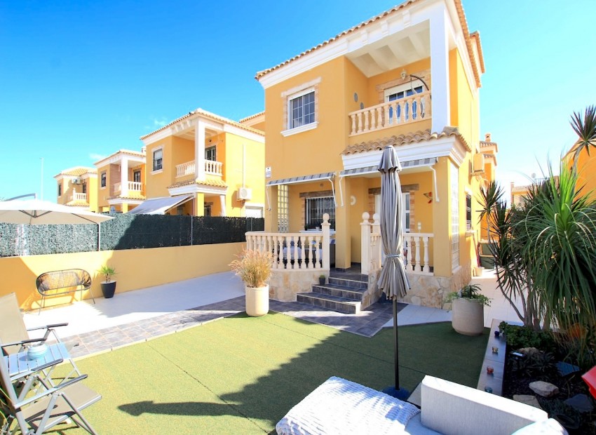 A Vendre - Villa - Guardamar Del Segura - Guardamar del Segura Centro
