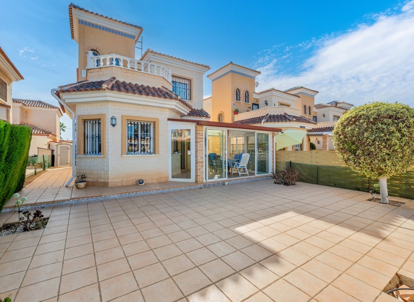 A Vendre - Villa - Guardamar Del Segura - Guardamar del Segura Centro