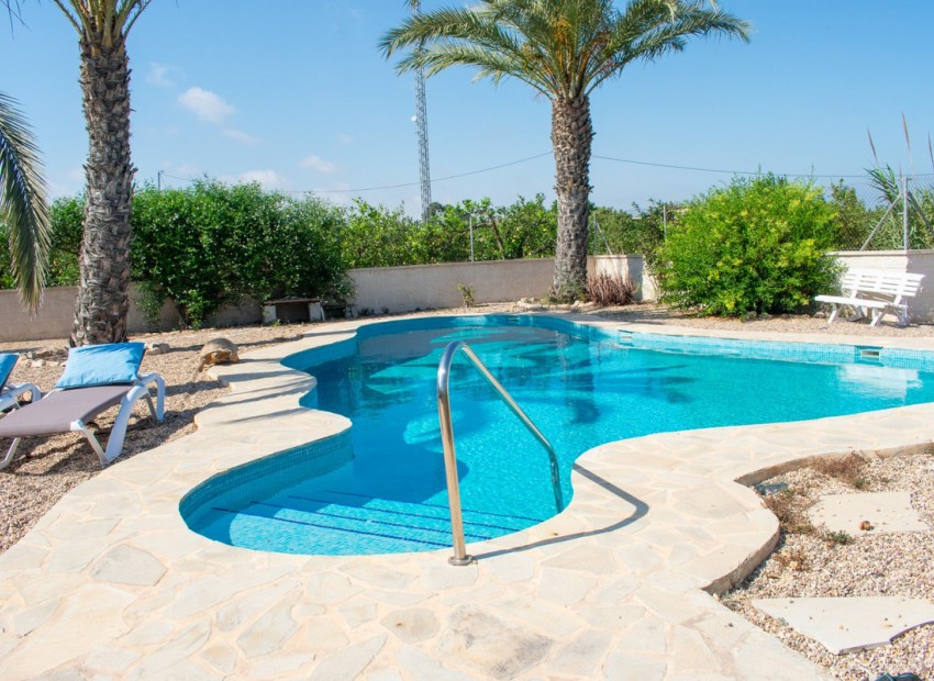 A Vendre - Villa - Guardamar Del Segura - Urbanización El Raso