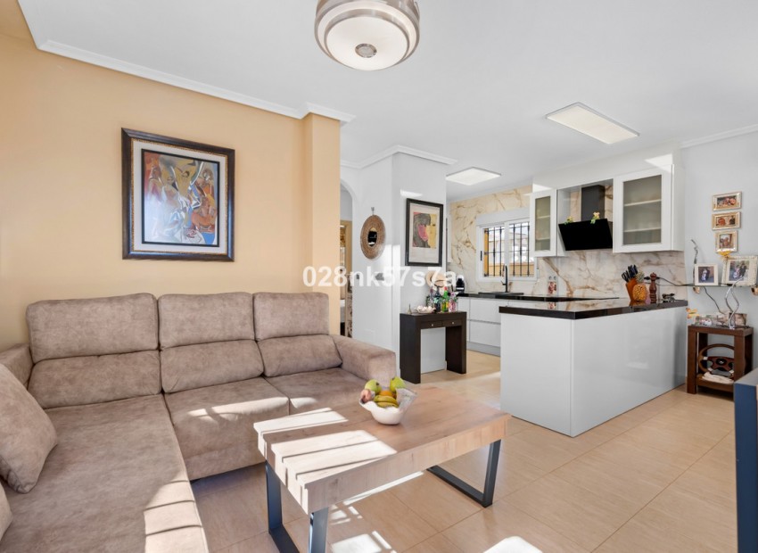 A Vendre - Villa - Guardamar Del Segura - Urbanización El Raso