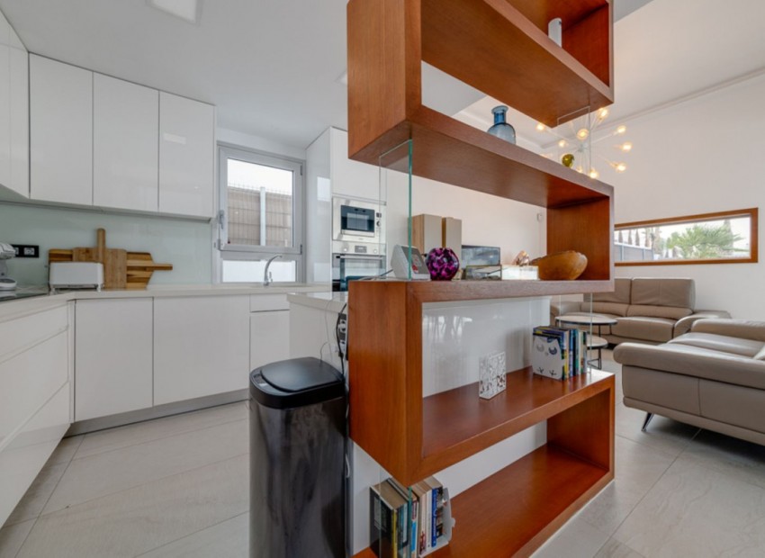 A Vendre - Villa - Guardamar Del Segura - Urbanización El Raso