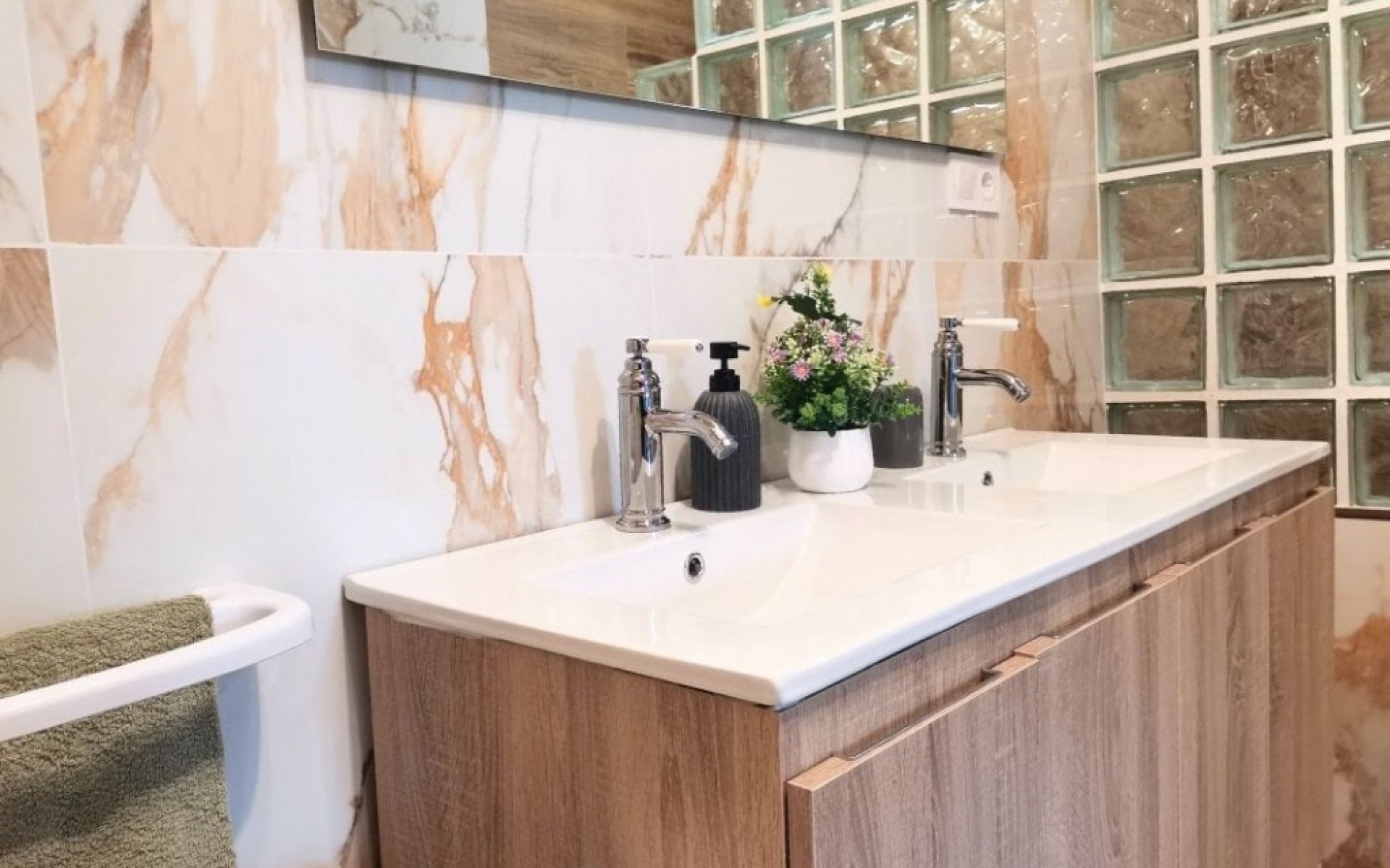 A Vendre - Villa - l'Alfas del Pi - Albir