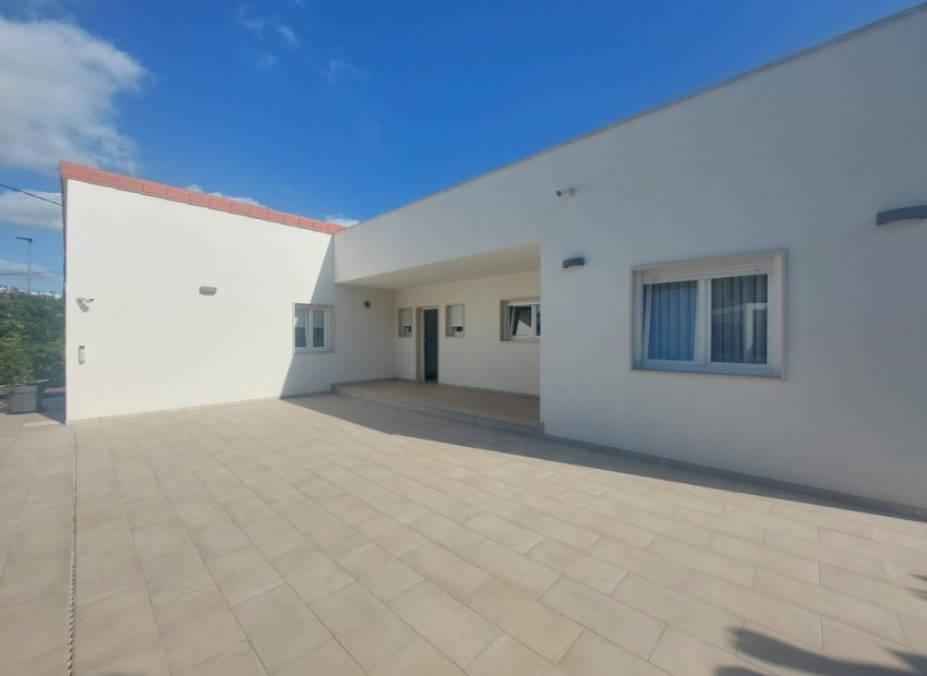 A Vendre - Villa - l'Alfas del Pi - Albir