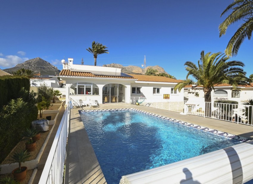 A Vendre - Villa - La Nucia - La Nucia Centro