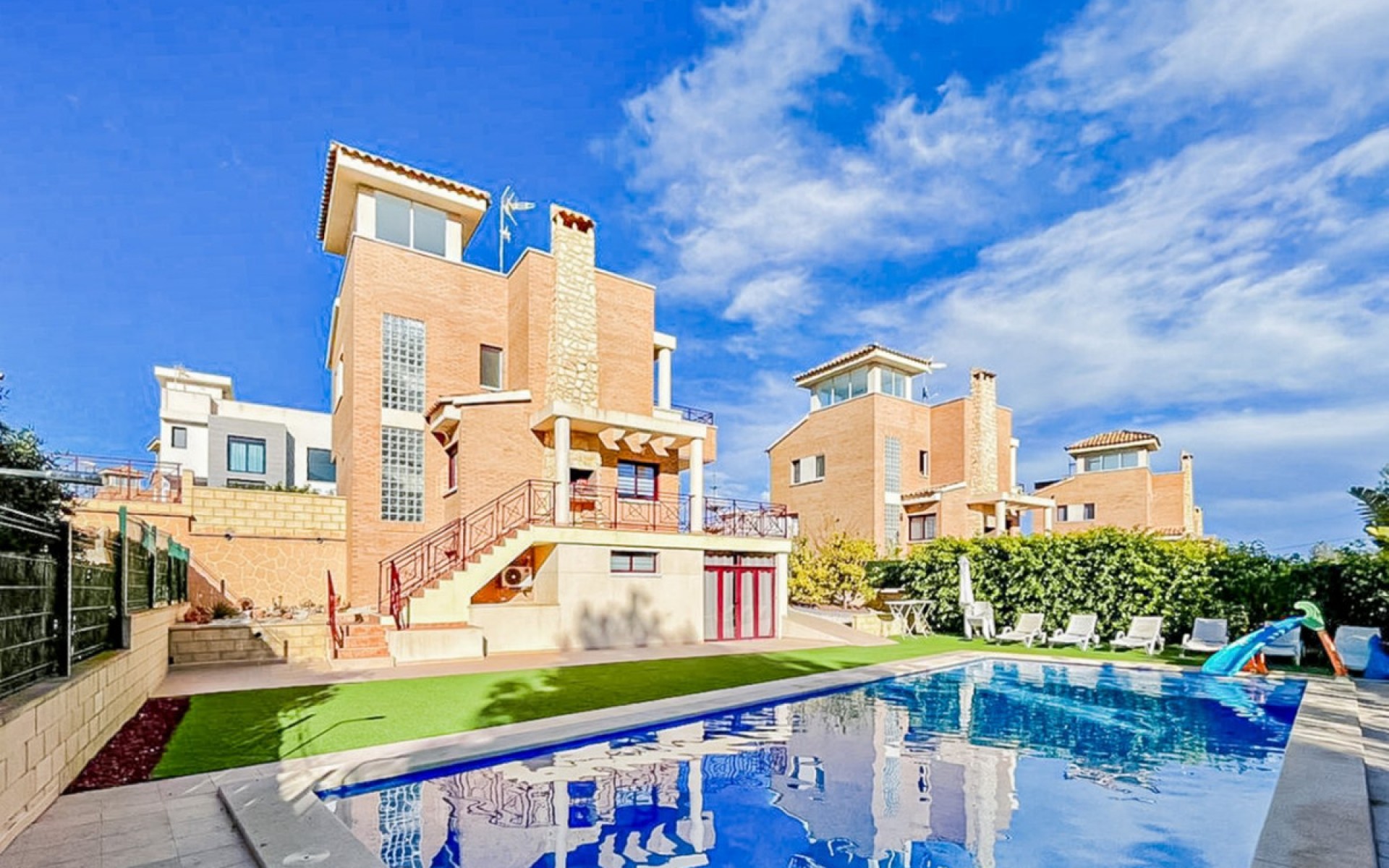 A Vendre - Villa - La Nucia - La Nucia Centro