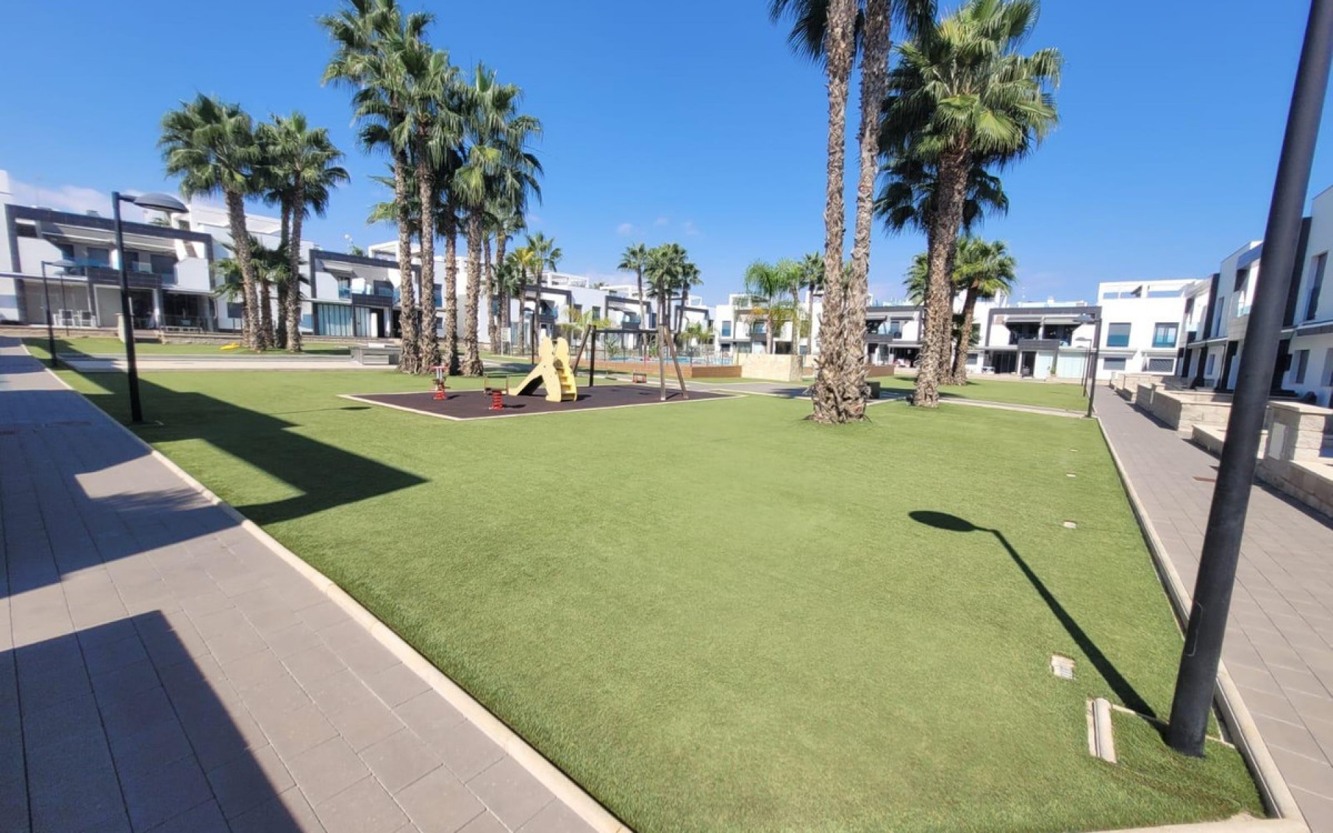 A Vendre - Villa - La Zenia