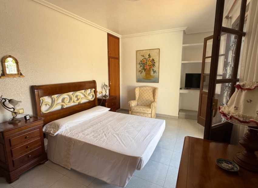 A Vendre - Villa - La Zenia