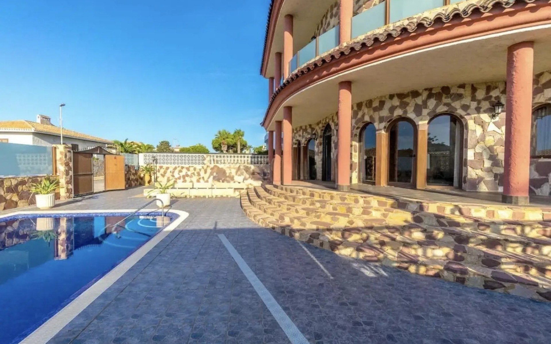 A Vendre - Villa - La Zenia