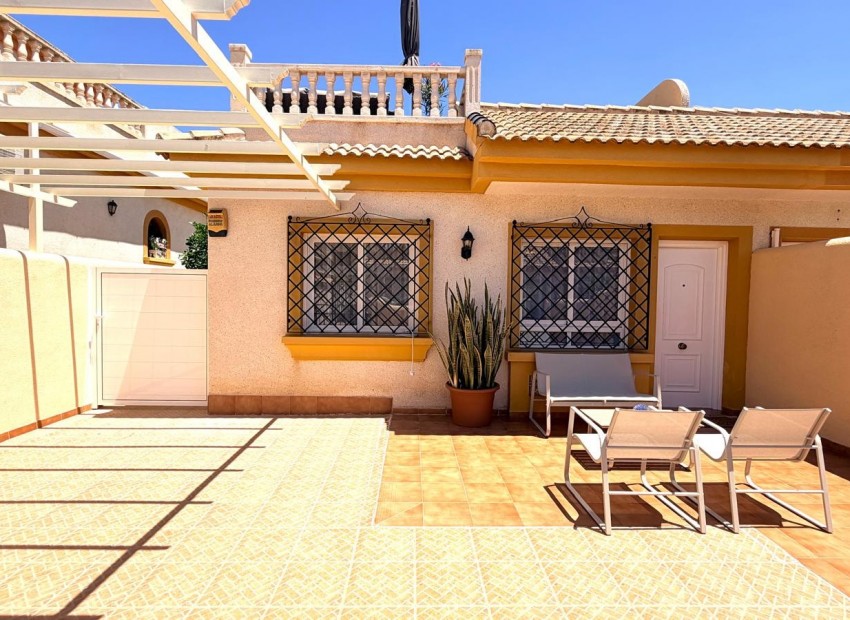 A Vendre - Villa - Los Montesinos - Urbanizacion montesol